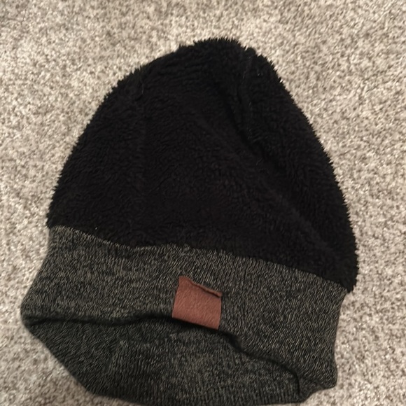 Gray Winter Hat - Picture 4 of 4